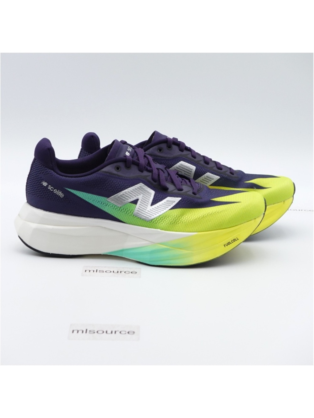 NEW New Balance Women's FuelCell SuperComp Elite V5 SC Carbon Running Shoes - Picture 4 of 16
